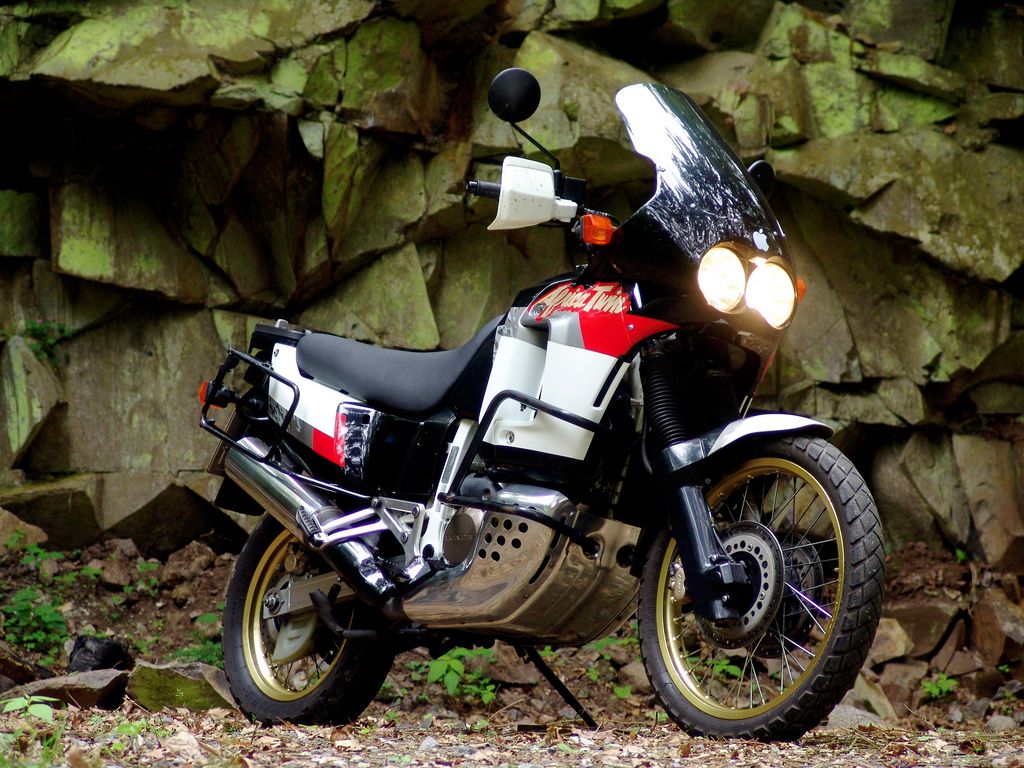 Обзор мотоцикла honda xrv 750 africa twin