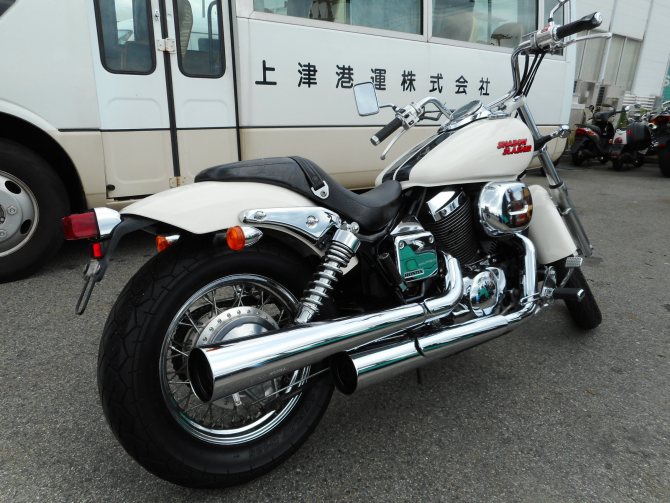 Honda shadow 750 – мотоцикл мечты для тех, кто ценит скорость и мощность