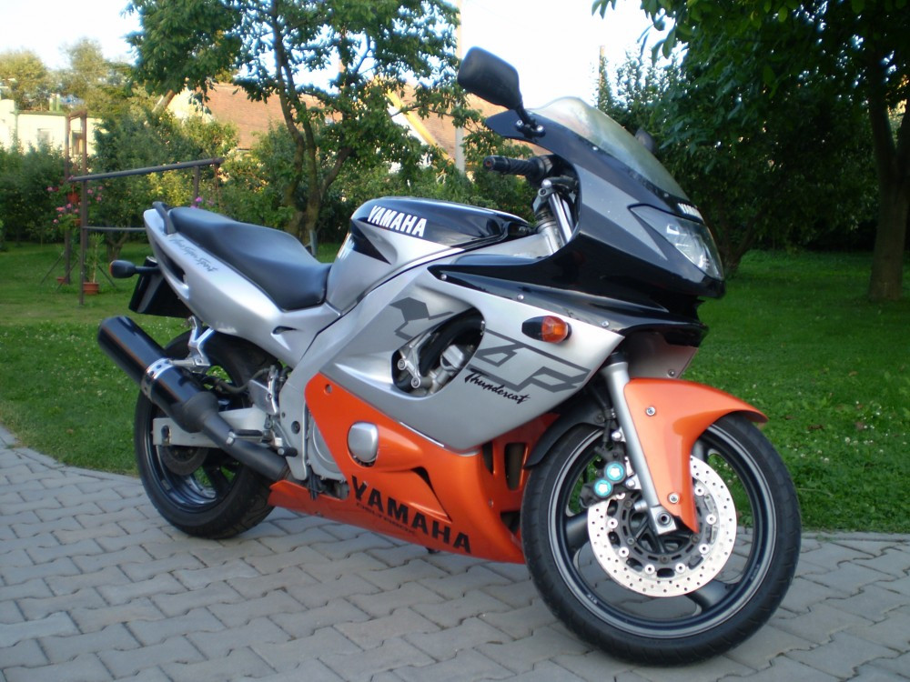 Yamaha YZF600R Thundercat