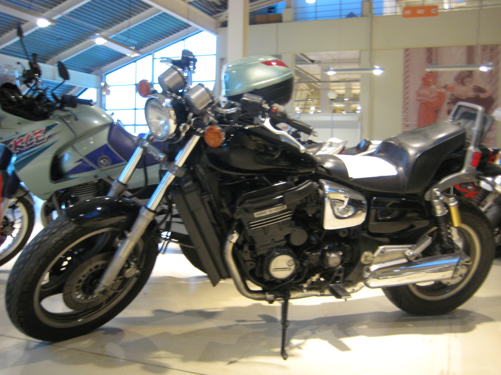 Обзор мотоцикла kawasaki zl600 eliminator — bikeswiki - энциклопедия японских мотоциклов