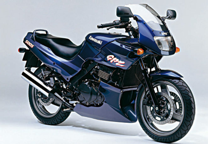Тест-драйв мотоцикла Kawasaki GPZ500S