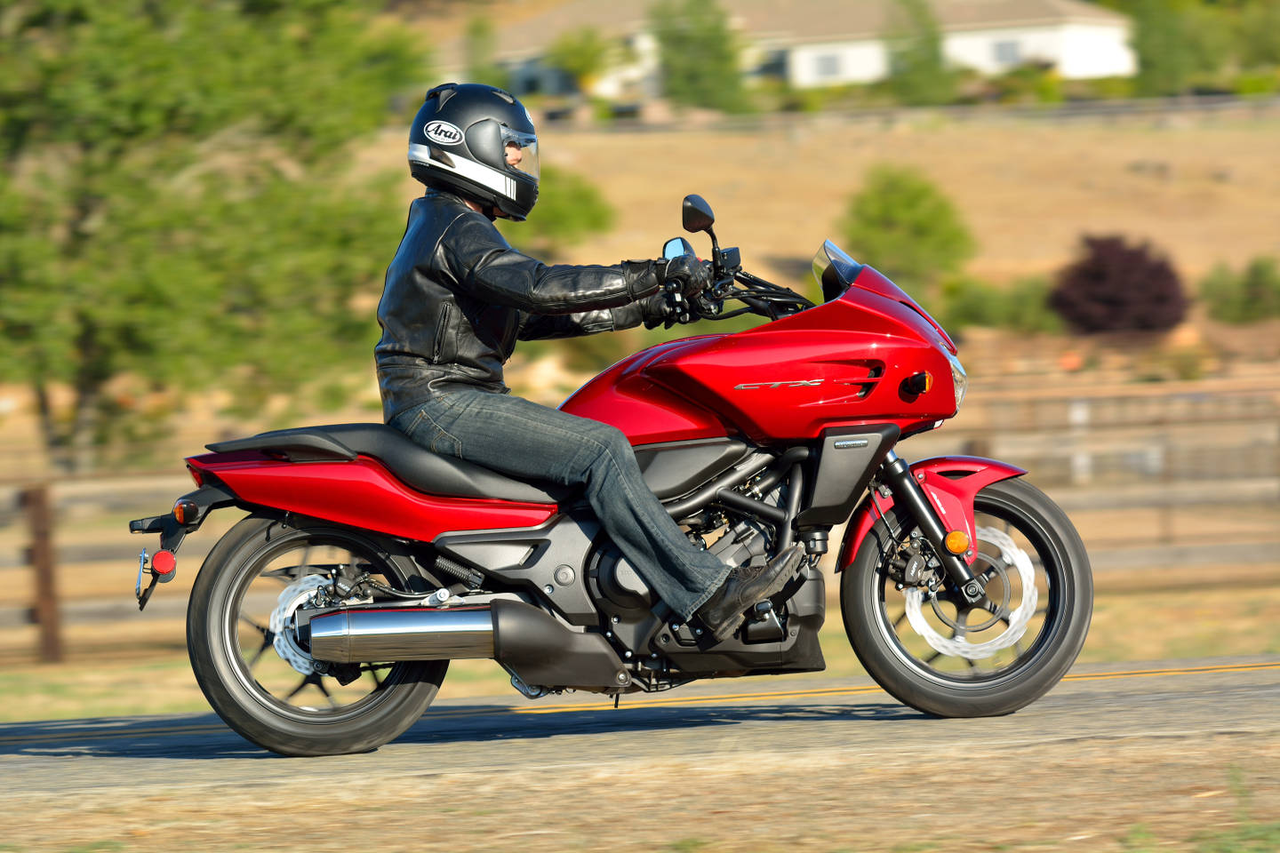 Тест-драйв мотоцикла Honda CTX700