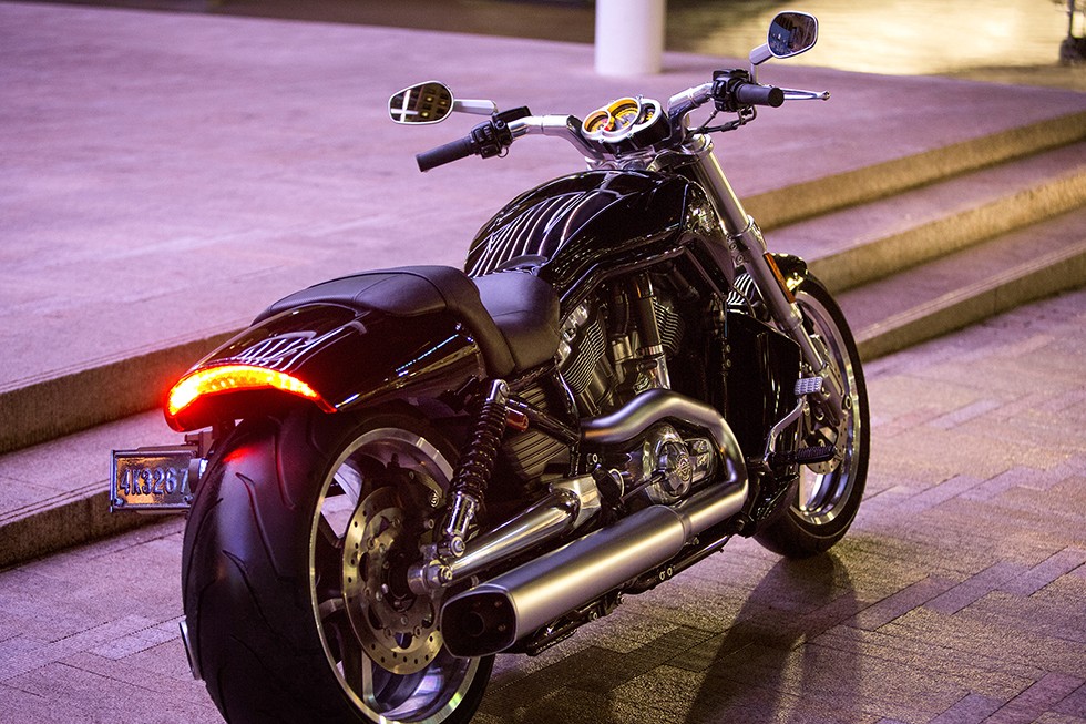 Harley-Davidson V-Rod — Воплощённая Мощь