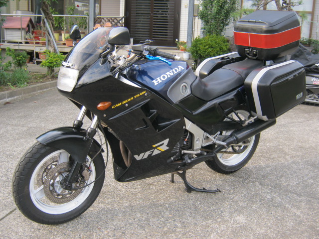 Обзор мотоцикла honda vfr 750 f
