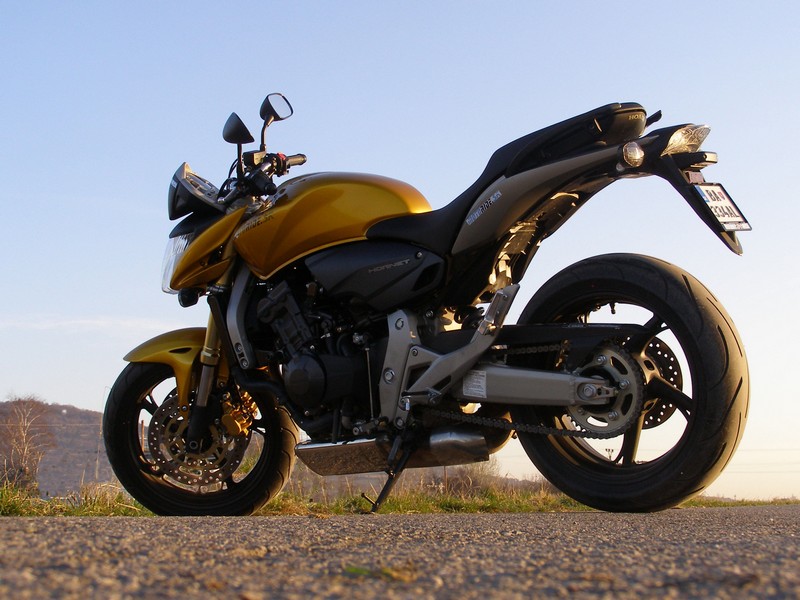 Honda hornet (хонда хорнет) cb 600 f - долгожитель среди мотоциклов класса «нейкид»
