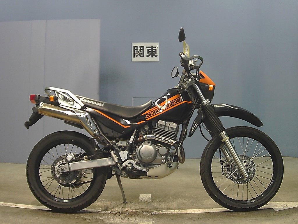 Kawasaki kl250 super sherpa — байк для бездорожья, хотя и не особо шустрый