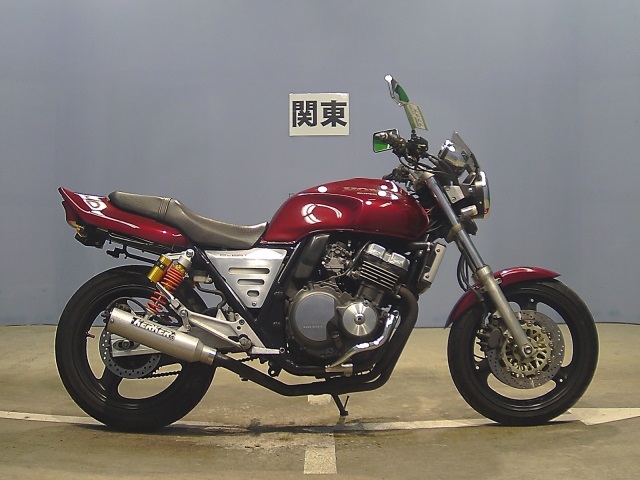Honda CB 400 SF — Лучший для начинающих мотоциклистов