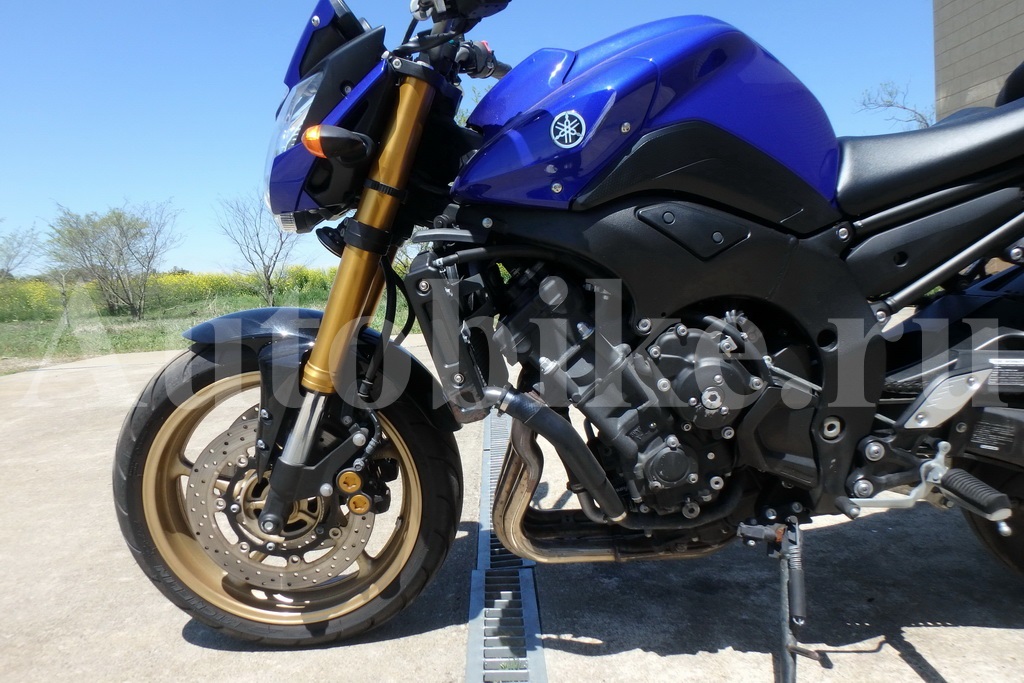 Обзор мотоцикла Yamaha FZ8-N Fazer
