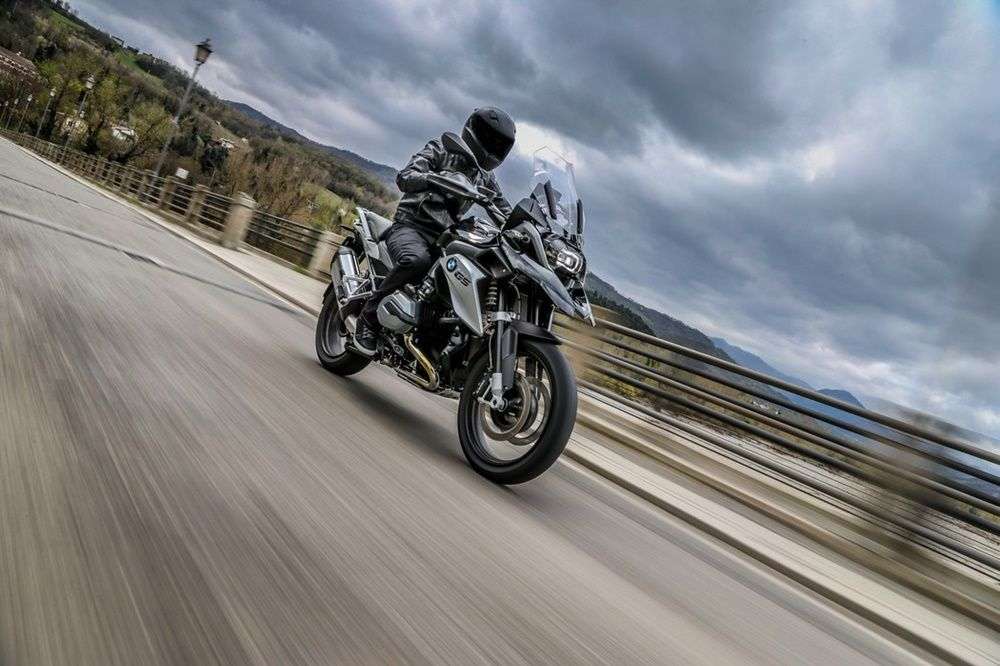 Мотоцикл bmw r 1200gs lc triple black special edition 2016 обзор