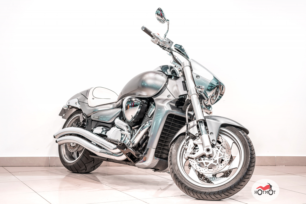 Мотоцикл Suzuki Intruder (Сузуки Интрудер) M 1800 R — безусловный лидер в категории круизеров