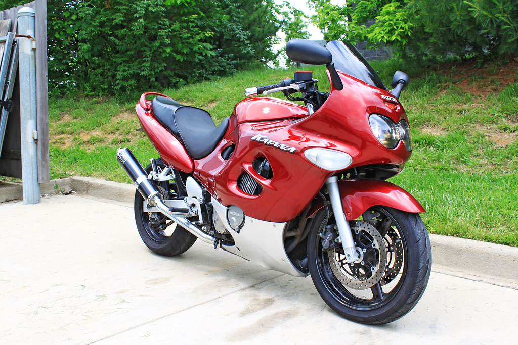 Обзор мотоцикла suzuki gsx400s katana