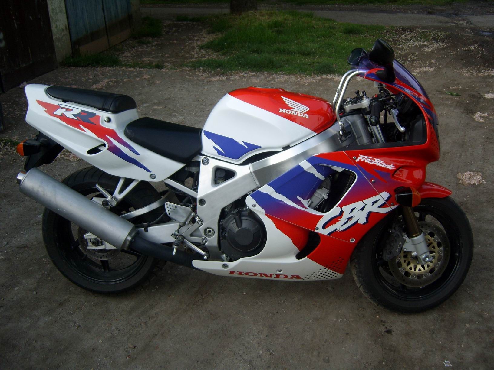 Honda 900rr