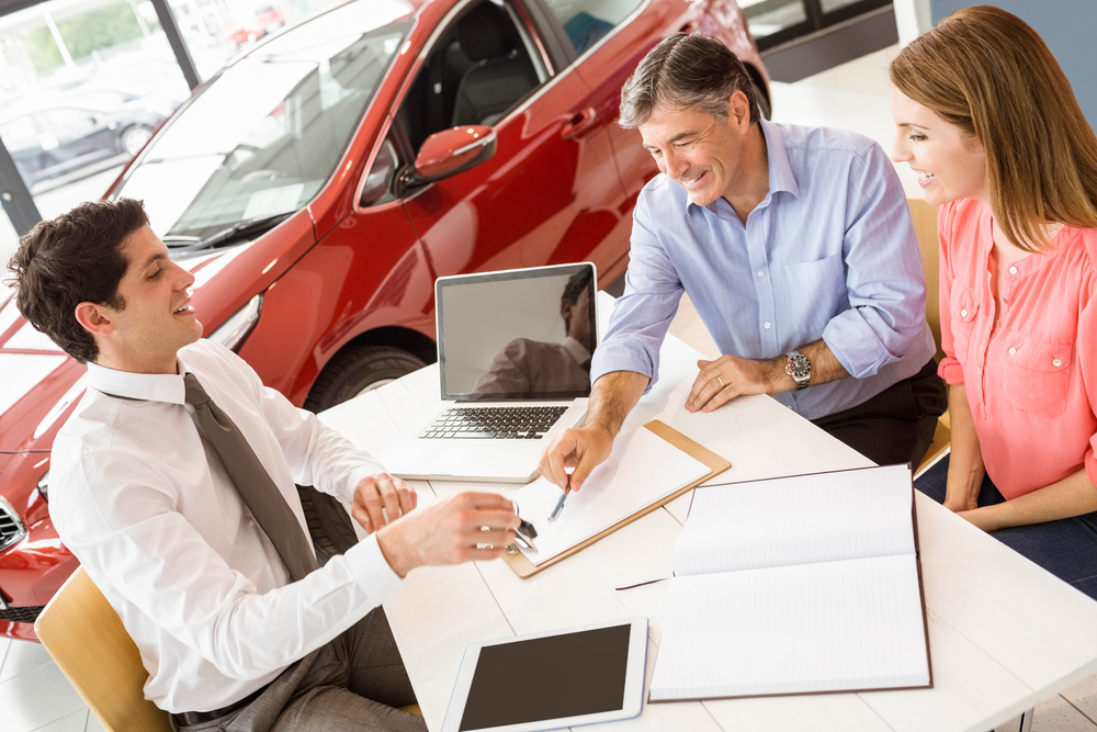 Покупка нового автомобиля в автосалоне - порядок процедуры