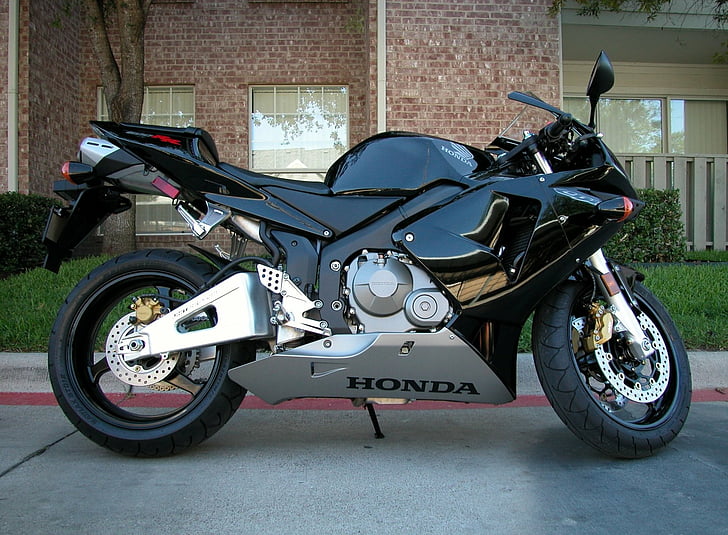 Обзор мотоцикла honda cbr600rr