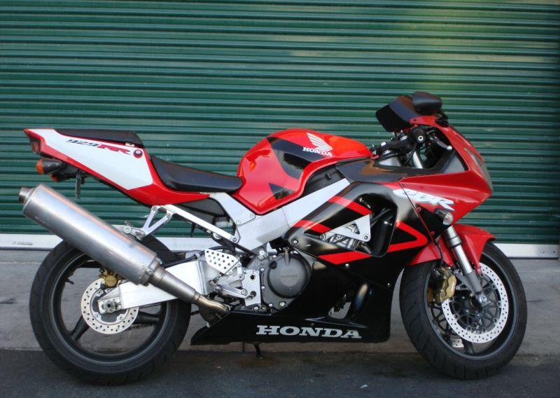 Мотоцикл honda cbr 900 rr fireblade 2000