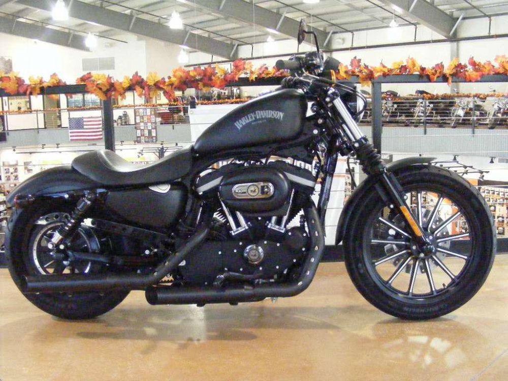 РњРѕС‚РѕС†РёРєР» Harley Davidson Iron 883