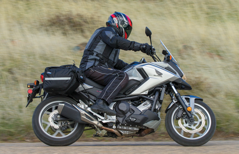 Обзор мотоцикла хонда nc 700 - типичный дорожный байк