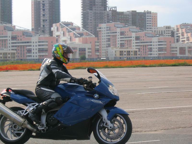 Тест-драйв мотоцикла Yamaha GTS 1000
