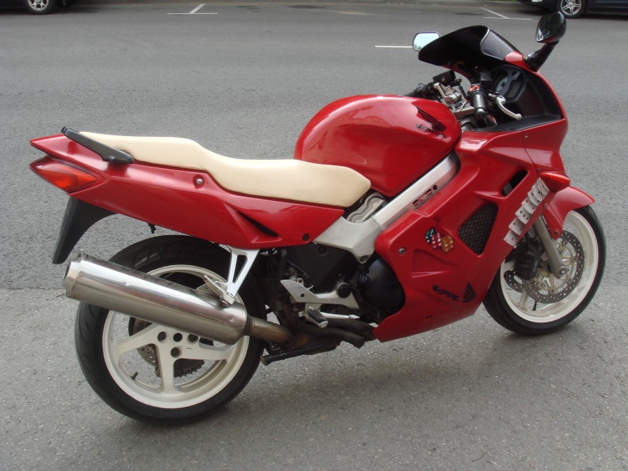 Информация по мотоциклу honda vfr 800