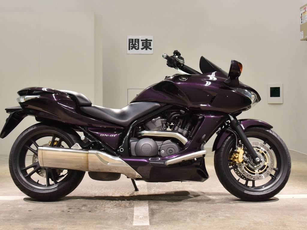 Обзор мотоцикла honda dn-01 — bikeswiki - энциклопедия японских мотоциклов