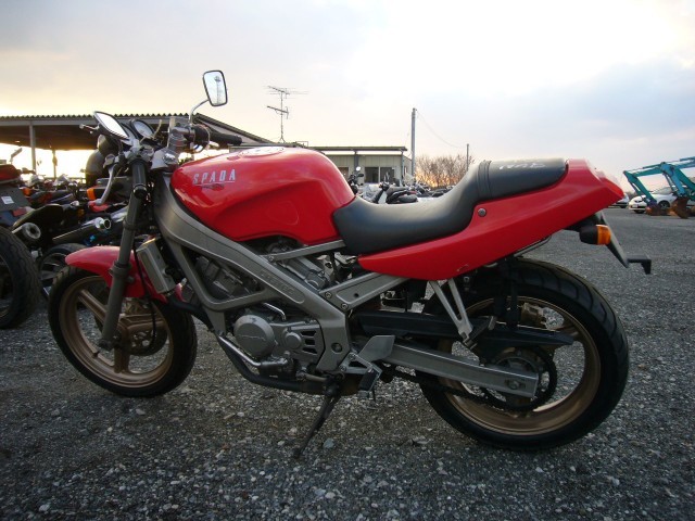 Обзор хонда vt 250 spada - дорожный классический мотоцикл