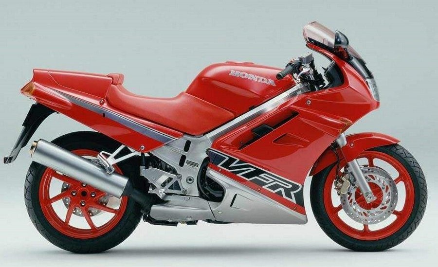 Мотоцикл honda vfr 750 f - классика своего жанра