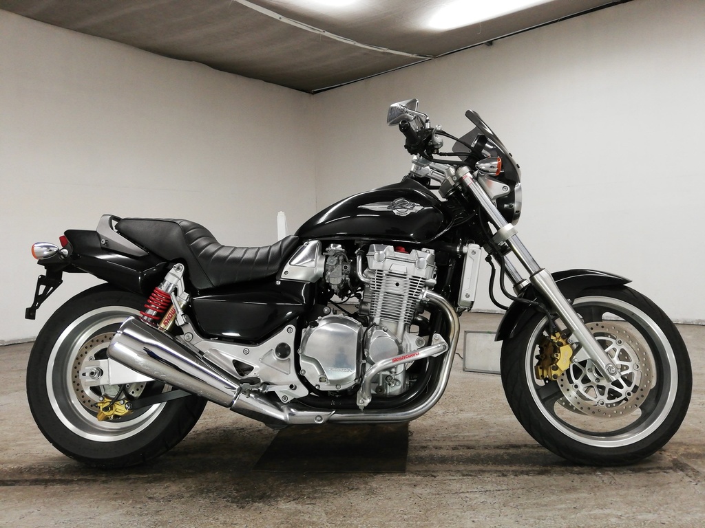 Мотоцикл honda cbr 1100xx super blackbird 1997 обзор