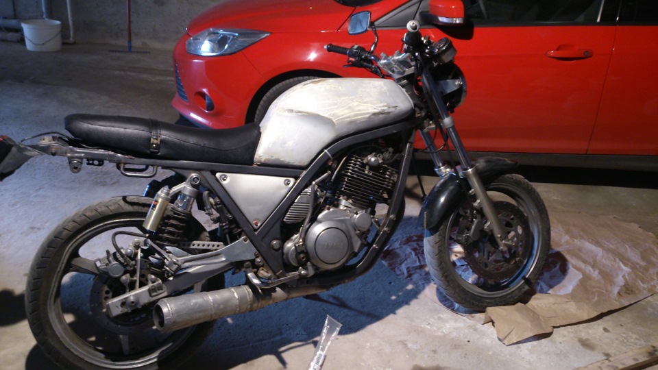 Тест-драйв мотоцикла Yamaha SRX400
