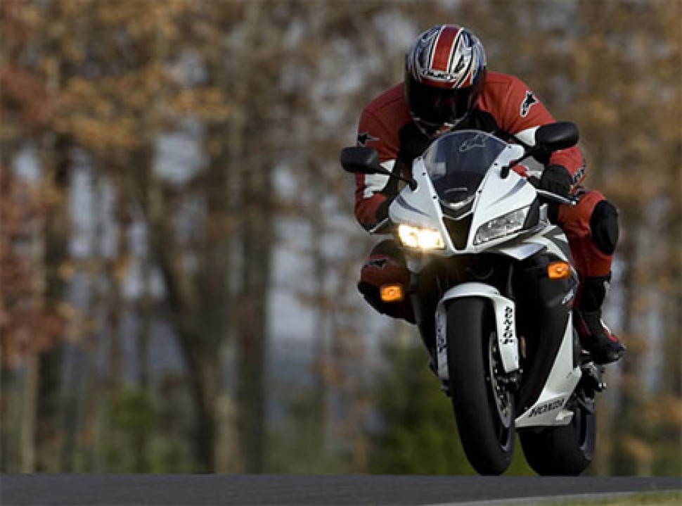 Тест-драйв мотоцикла Honda VF750 Magna