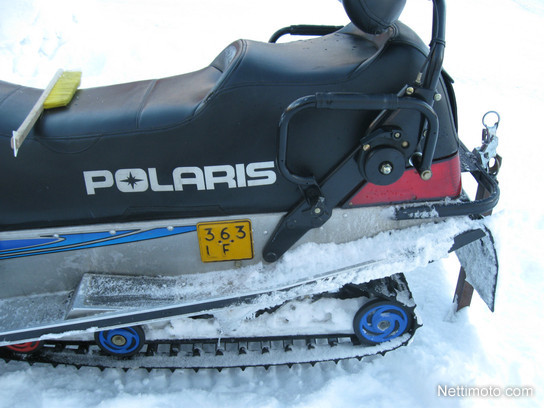 Ретро-вояжёр: снегоход polaris 550 indy voyager