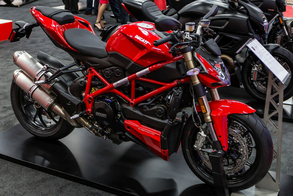 Обзор мотоцикла ducati streetfighter 848 2012 года