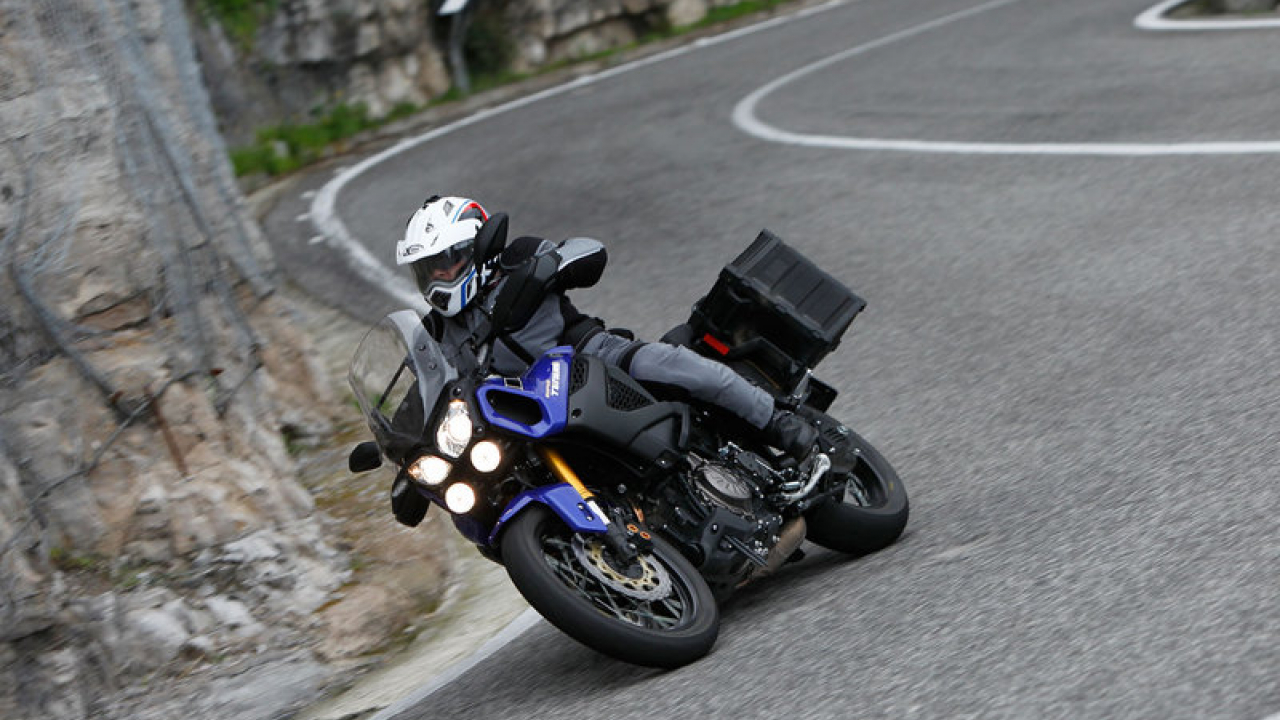 Тест-драйв мотоцикла Yamaha XT1200ZE Super Tenere
