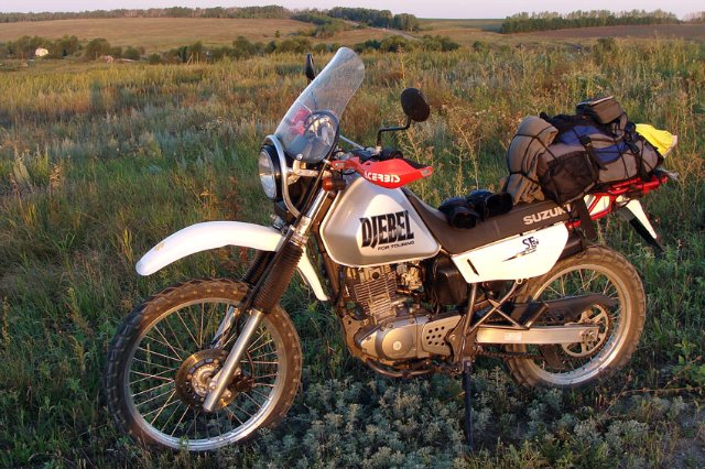Тест-драйв мотоцикла Suzuki Djebel 250
