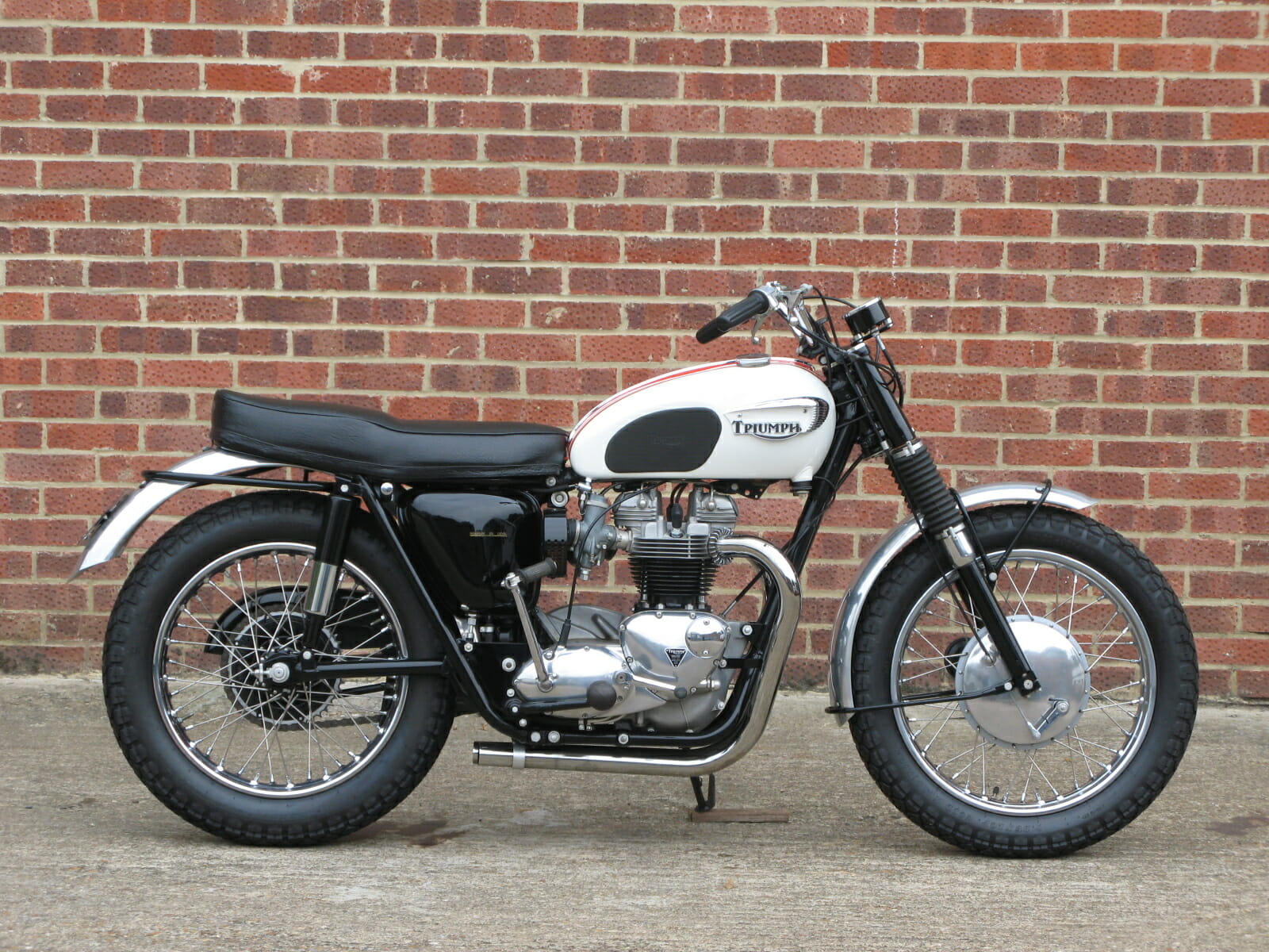 Мотоцикл Triumph T120 Bonneville 650 Police (1966)