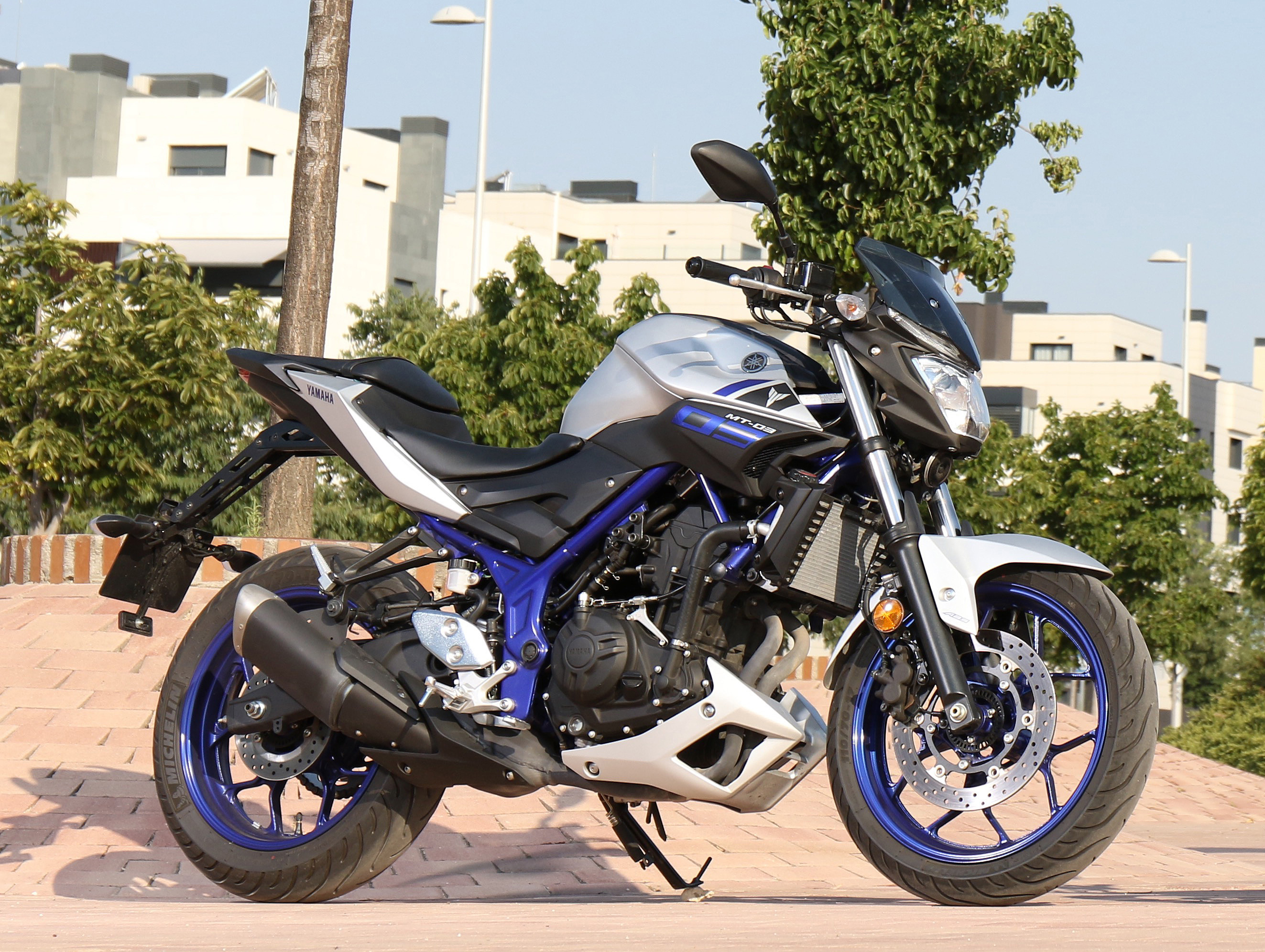 Yamaha mt 03