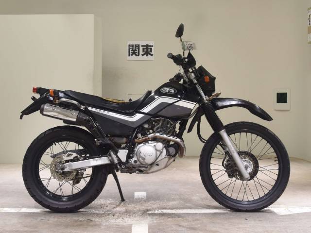 Yamaha Serow 225 (XT 225)
