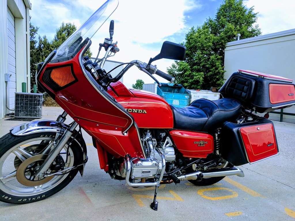 Обзор мотоцикла honda gl1500 gold wing (interstate, aspencade, special edition) — bikeswiki - энциклопедия японских мотоциклов