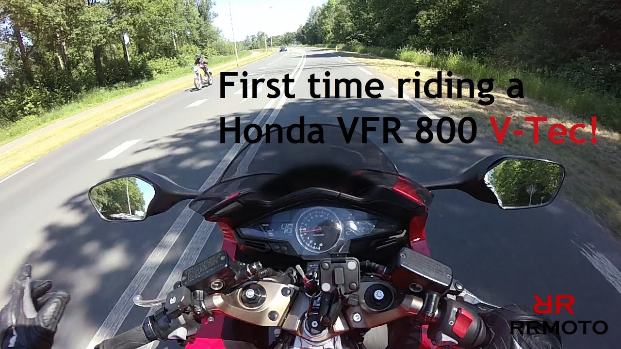 Тест-драйв мотоцикла Honda VFR800