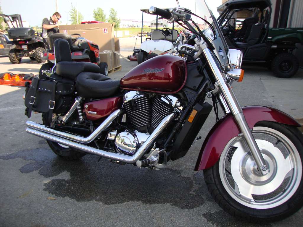 Honda vt1100. Honda vt1100 Sabre. Honda vt1100 Shadow Sabre. Honda Shadow 1100 Sabre. Honda Shadow vt1100 Sabre 2007.