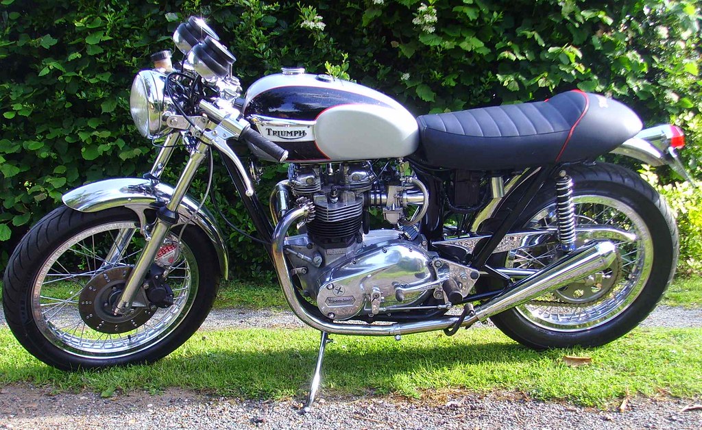 Мотоцикл Triumph Bonneville 750 T140E Special Edition (1980)