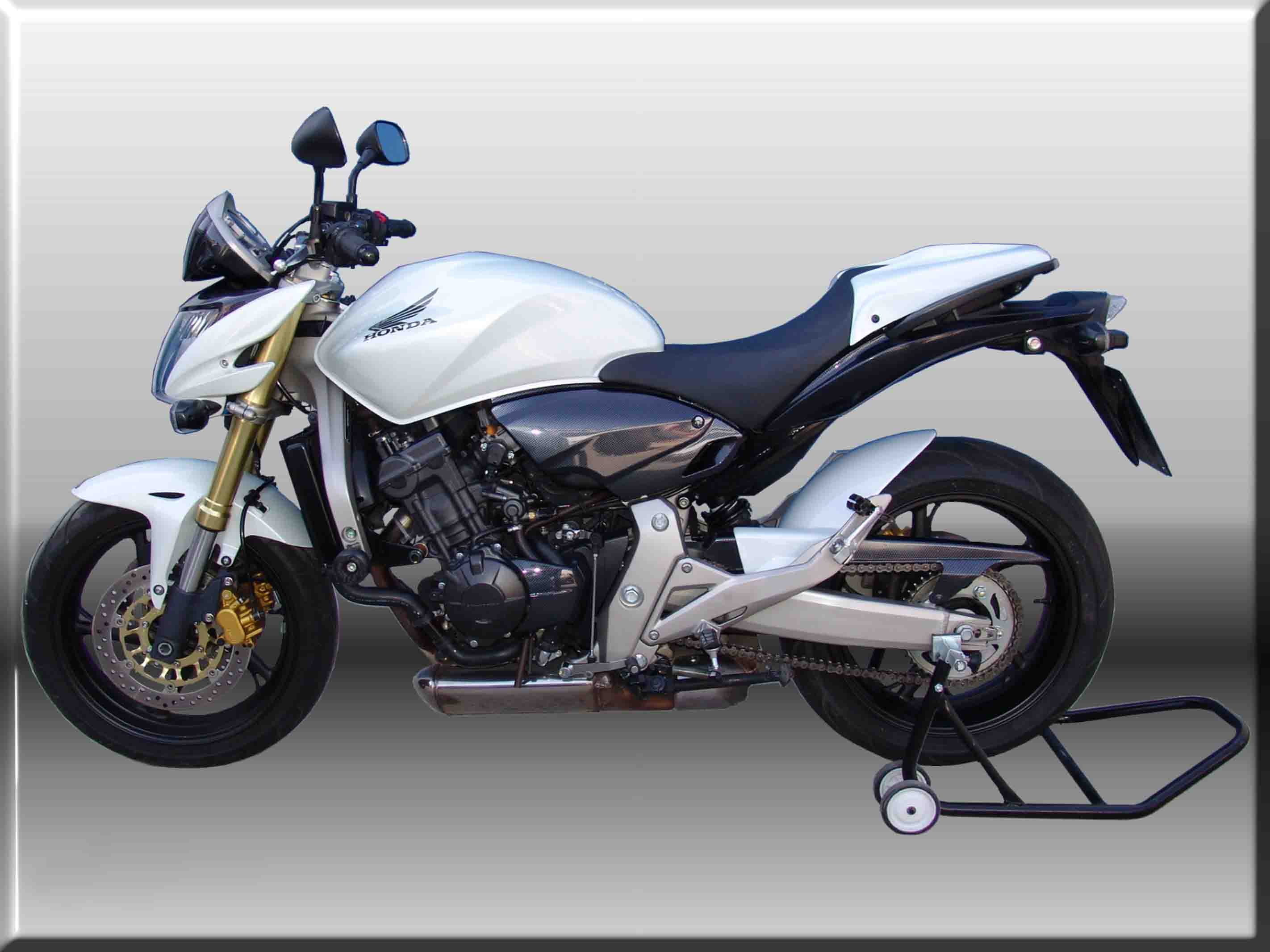 Обзор мотоцикла Honda Hornet (Хонда Хорнет) CB 600 F