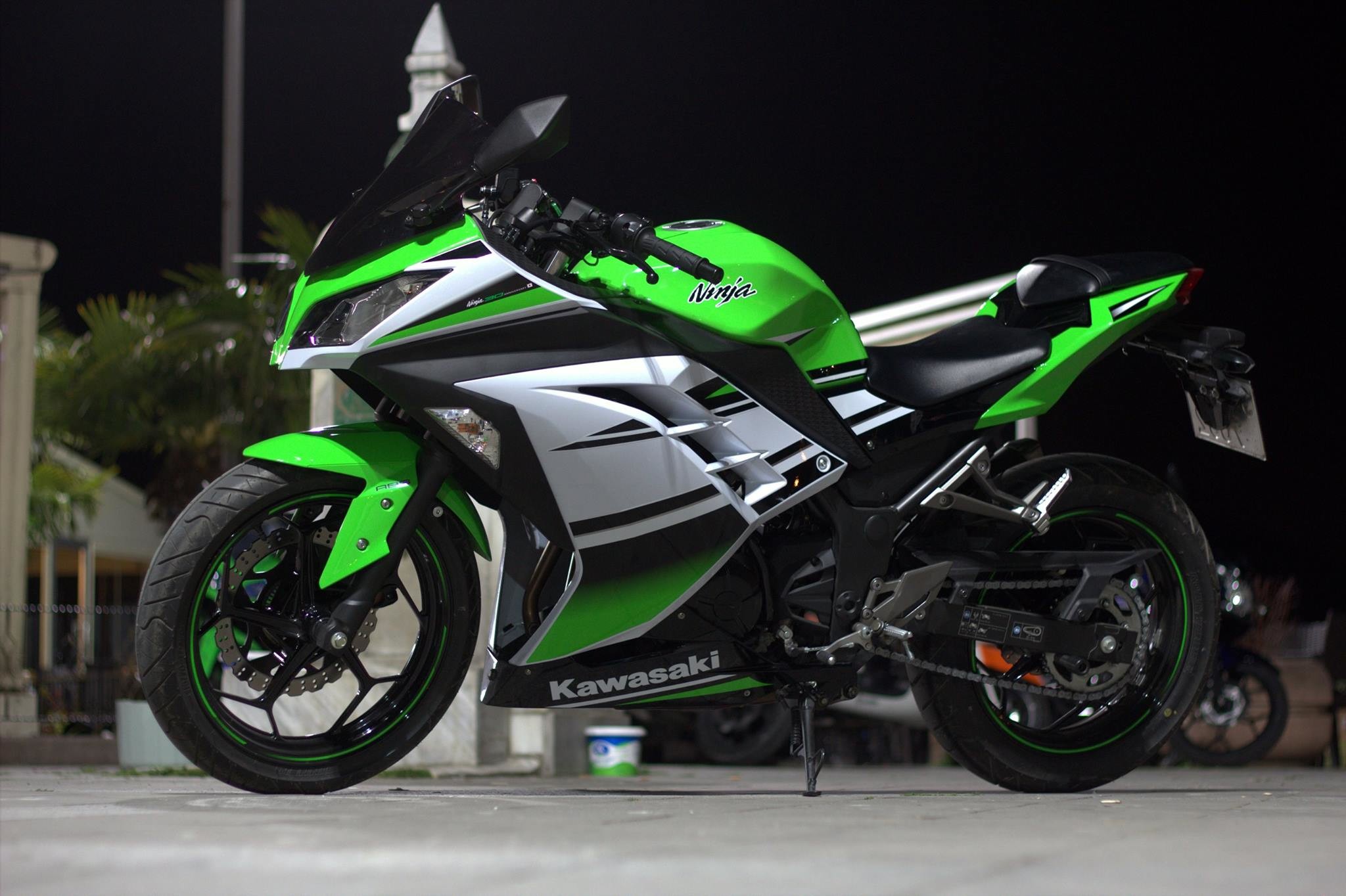 Обзор мотоцикла Kawasaki Ninja 300