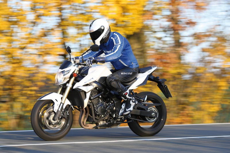 Тест-драйв мотоцикла Suzuki SV400