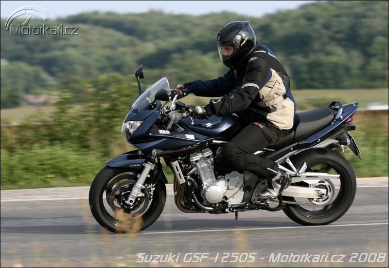 Тест-драйв мотоцикла Suzuki GSF1250 Bandit