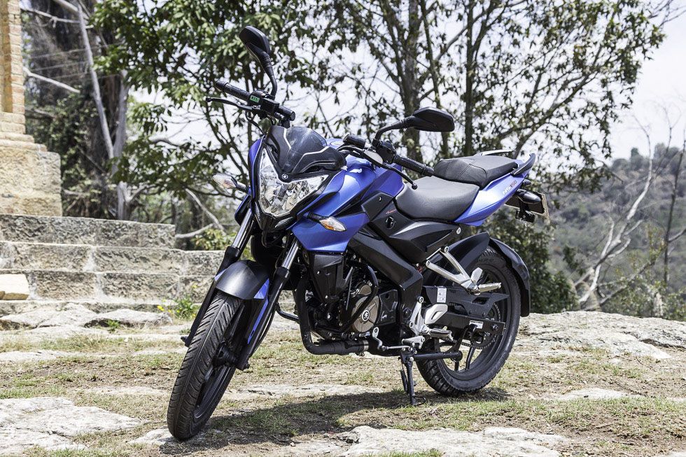 РћР±РѕРё Bajaj Pulsar 180