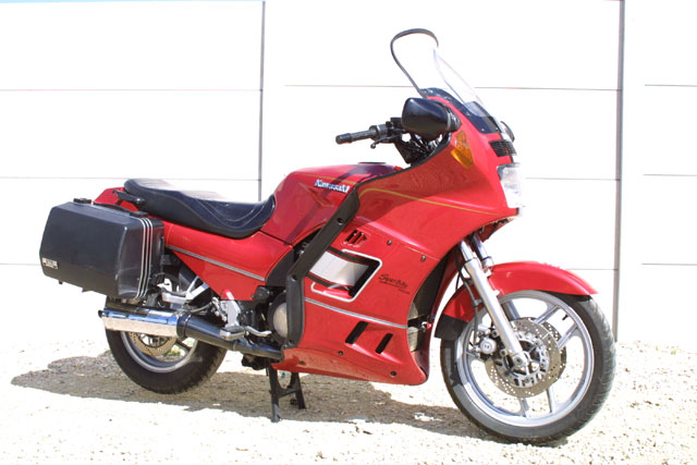 Информация по мотоциклу kawasaki gtr 1000