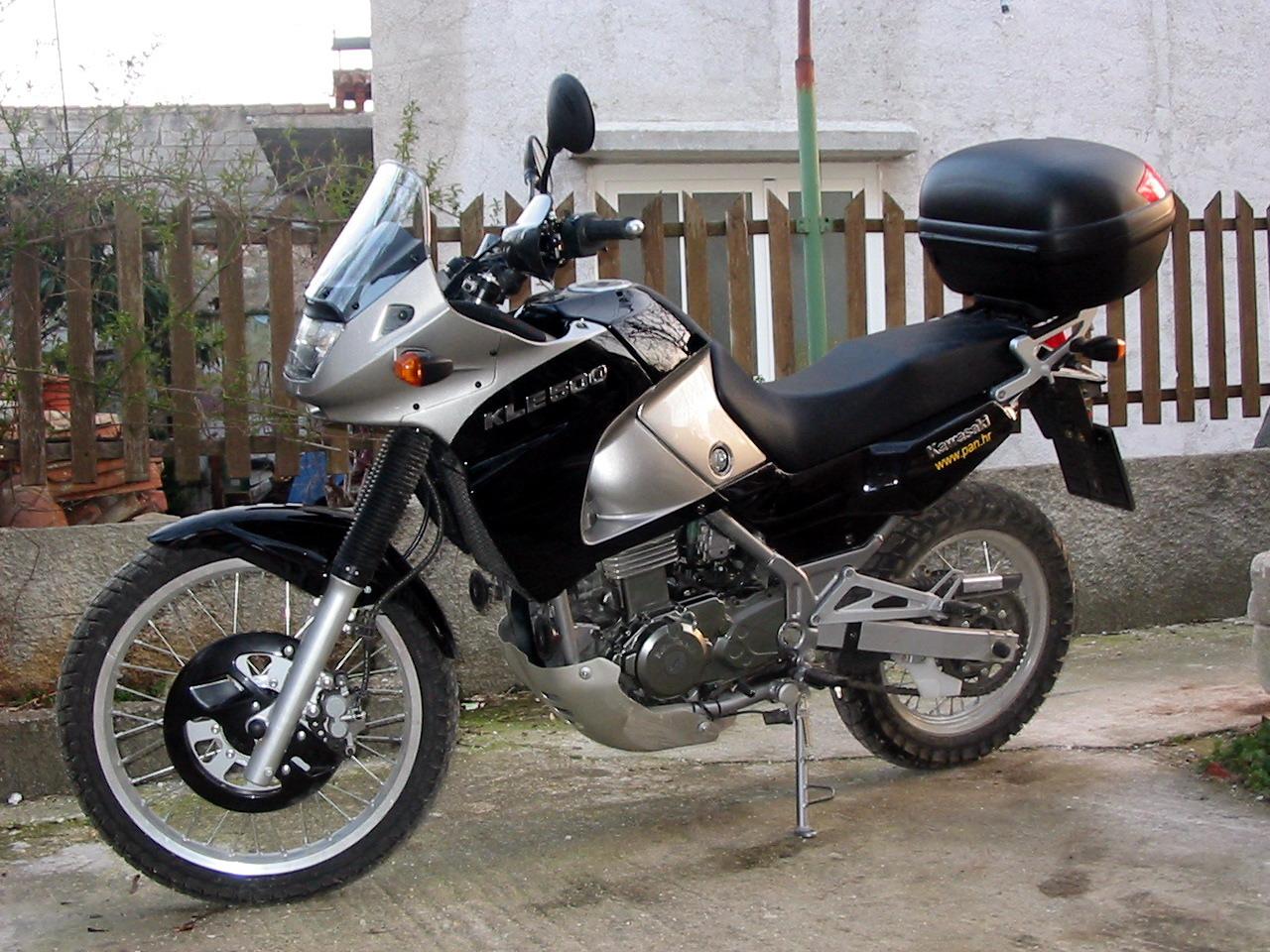 Тест-драйв мотоцикла Kawasaki KLE500