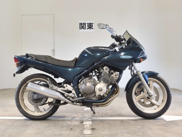 Стильный средне кубаторный мотоцикл — Yamaha Diversion 600