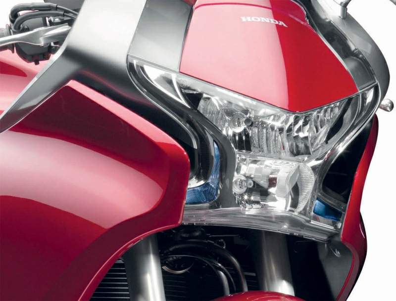 Honda vfr1200x crosstourer: технические характеристики дальнобоя
