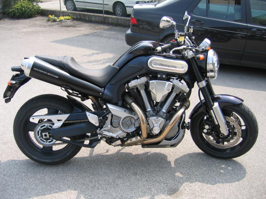Тест-драйв мотоцикла Yamaha MT-01